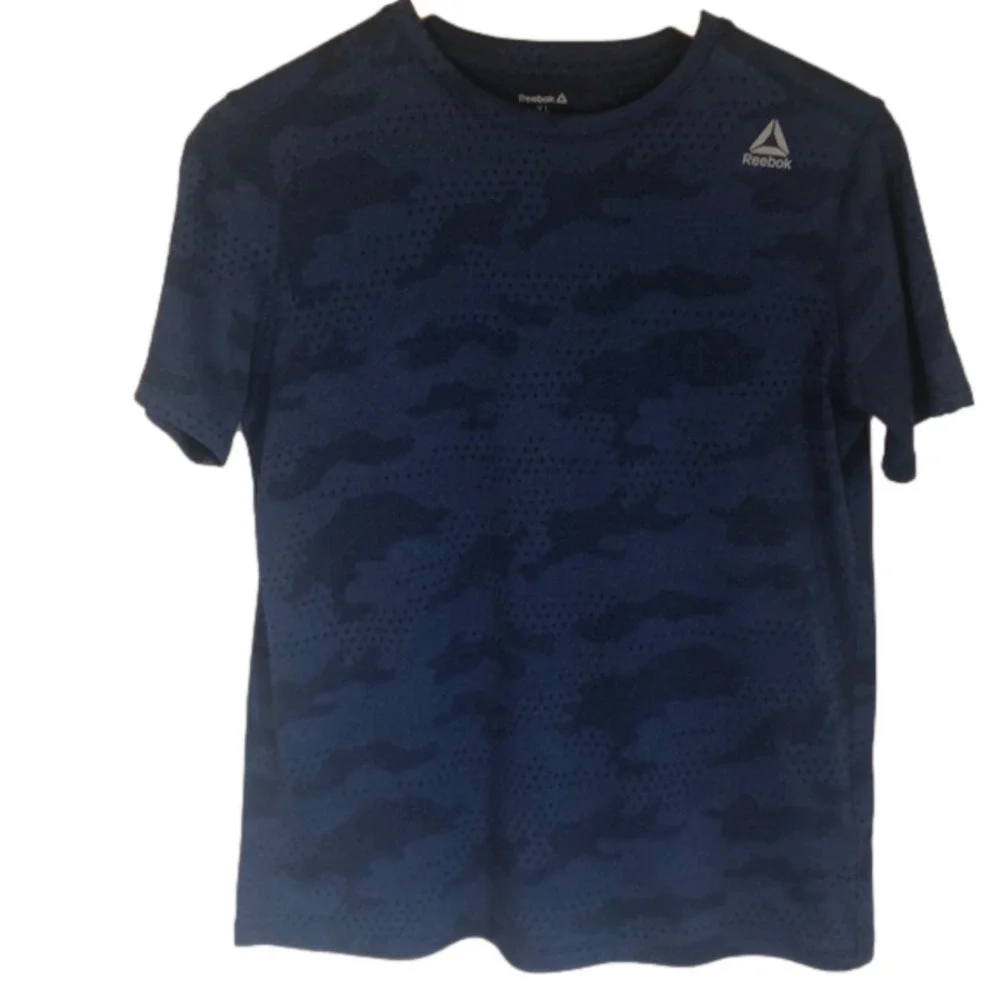 Boys Reebok Blue Camo Active Shirt XL - Picture 1 of 4